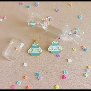 Cinnamoroll cupcake earrings